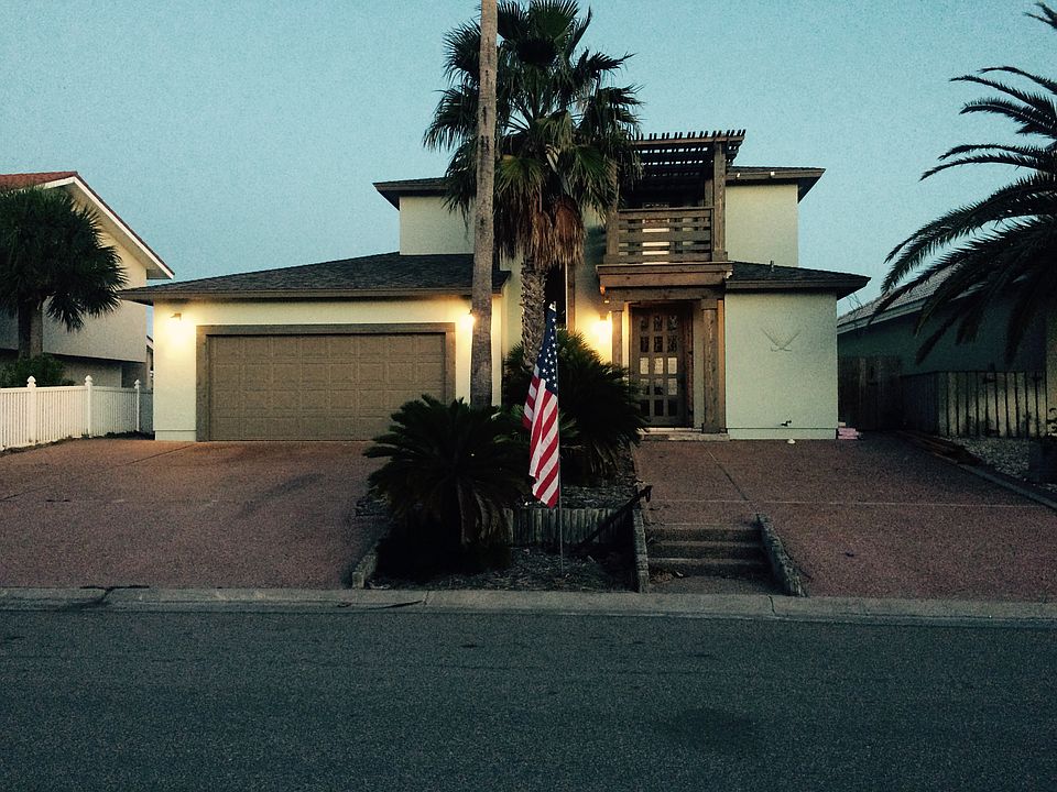 2nd image of 560 Bayside Dr