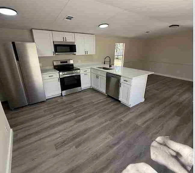 1043 NW Moore Rd — Photo 47
