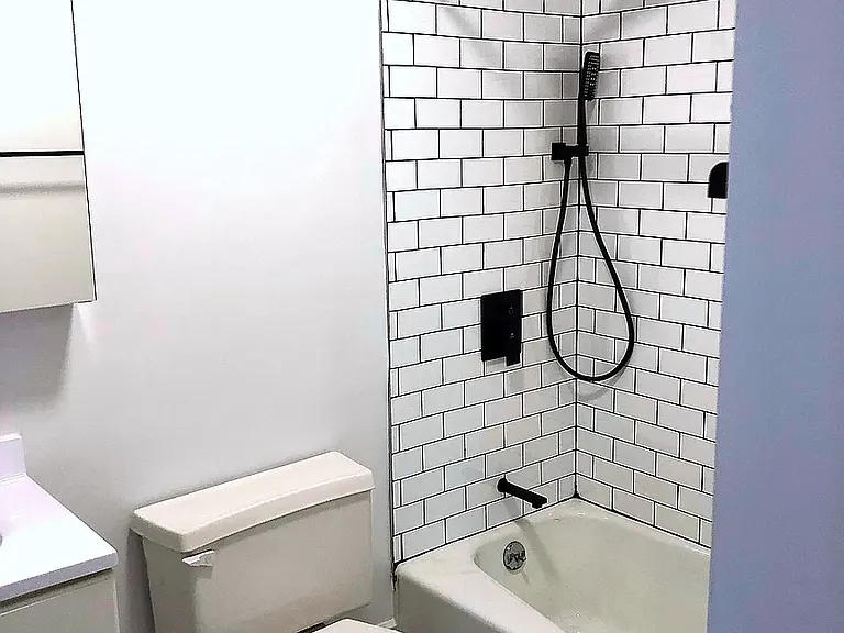 605 W 112th St #6H — Photo 5