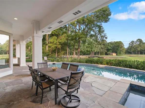 47 Summerwalk Pl, Spring, TX 77381