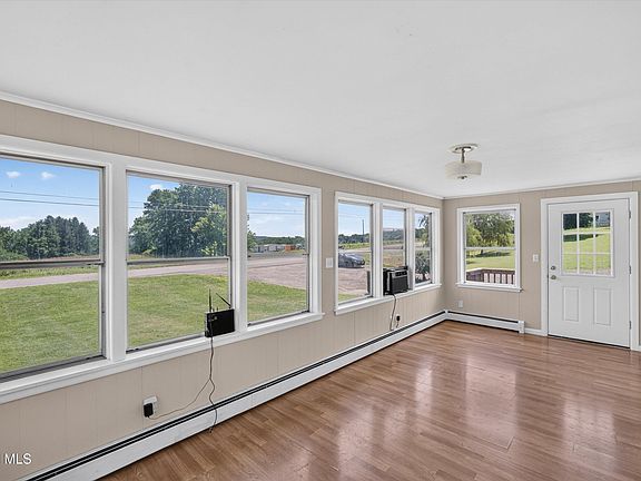 5th image of 396 Pattersonville Road