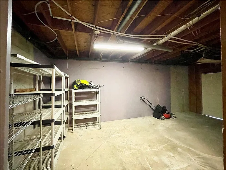 1721 Emerson Ct — Photo 40