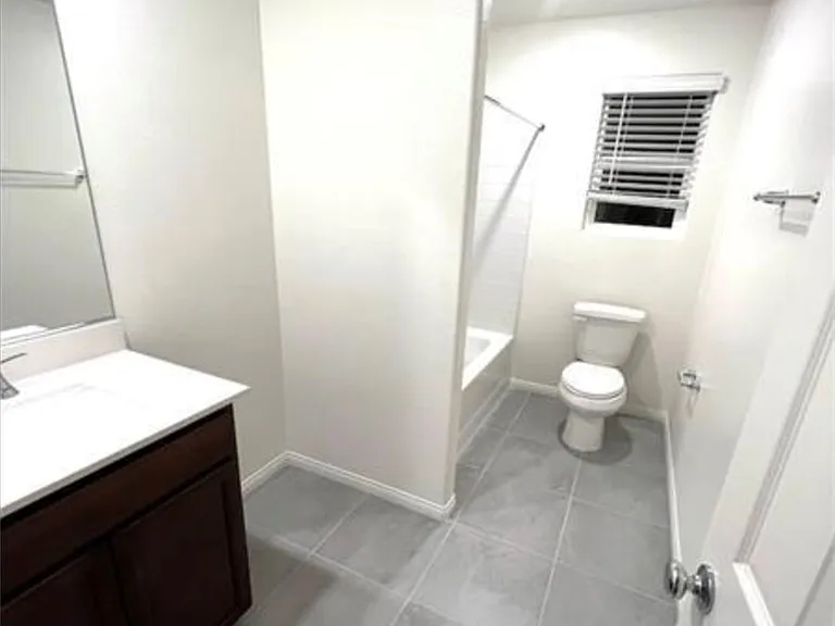 5728 Prima St — Photo 14