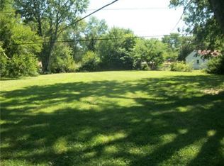 10419 Crystal Ave, Kansas City, MO 64134