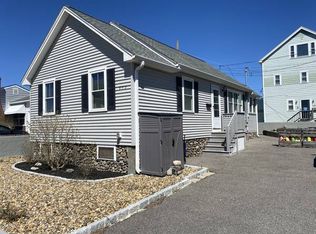 952 Shirley St, Winthrop, MA 02152