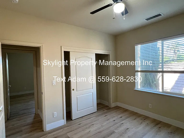 2172 Everglade Ave — Photo 11