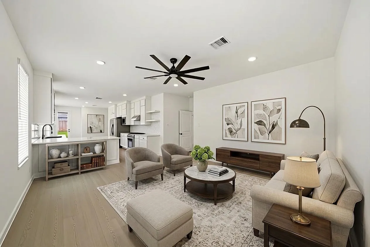 3 bed, 2.5 bath, 1635 sqft, $2,150 — Photo 2