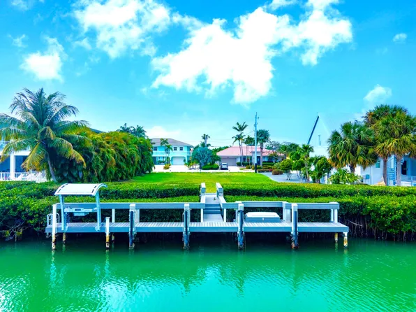 200 13th St, Key Colony Beach, FL 33051