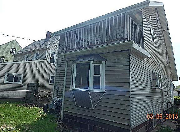 3rd image of 315 Lindenwood Ave