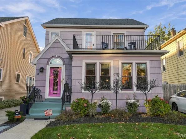 18 Groveland St, Buffalo, NY 14214