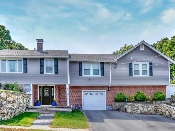 58 Tamworth Hill Ave, Wakefield, MA 01880