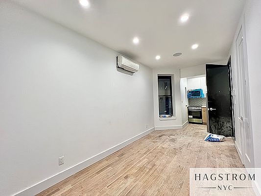 5th image of 326 E 93rd St #1