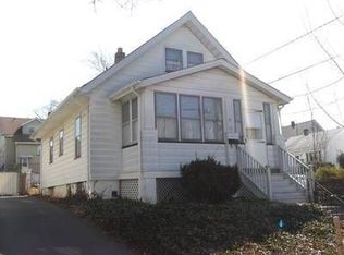19 Home Pl, Clifton, NJ 07011