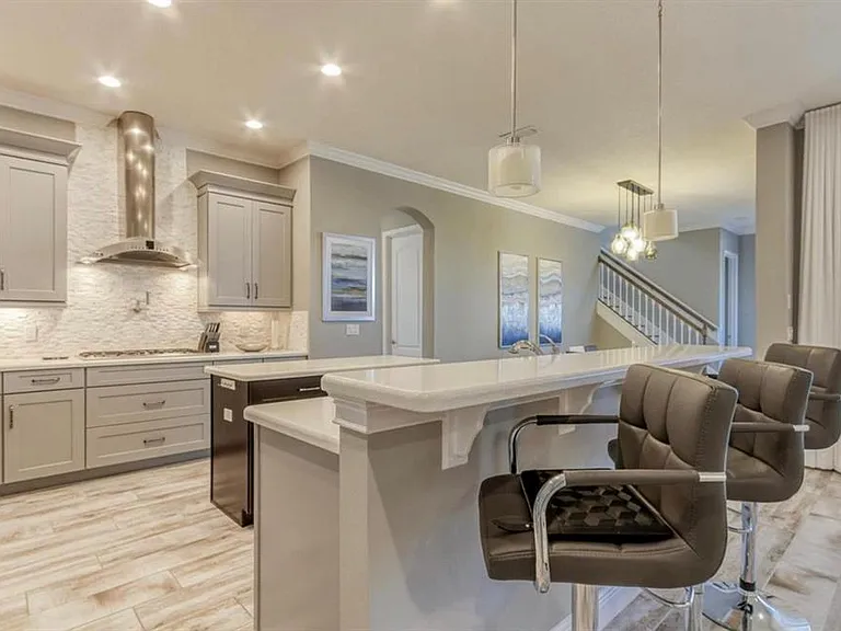 7573 Green Mountain Way — Photo 10