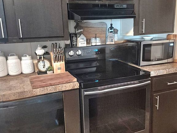 3rd image of 14099 Belcher Rd S #1249