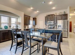 8213 Yukon Ln, Aubrey, TX 76227