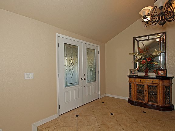 2nd image of 10 Adler Ave