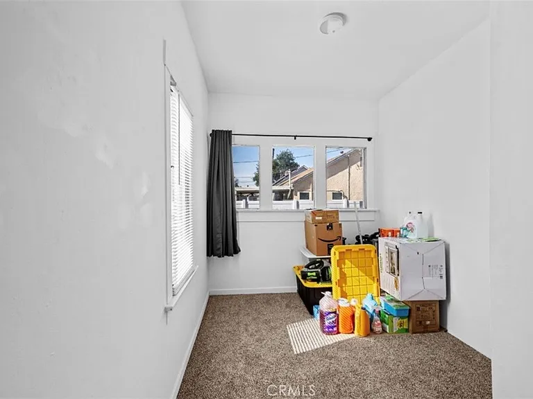 529 E Latham Ave — Photo 13