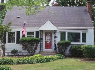 1655 Terrace Rd, Homewood, IL 60430