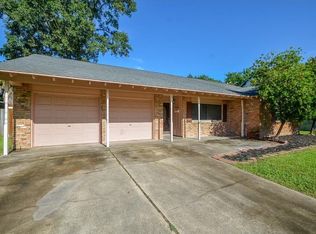 1506 Bellaire Blvd, Alvin, TX 77511