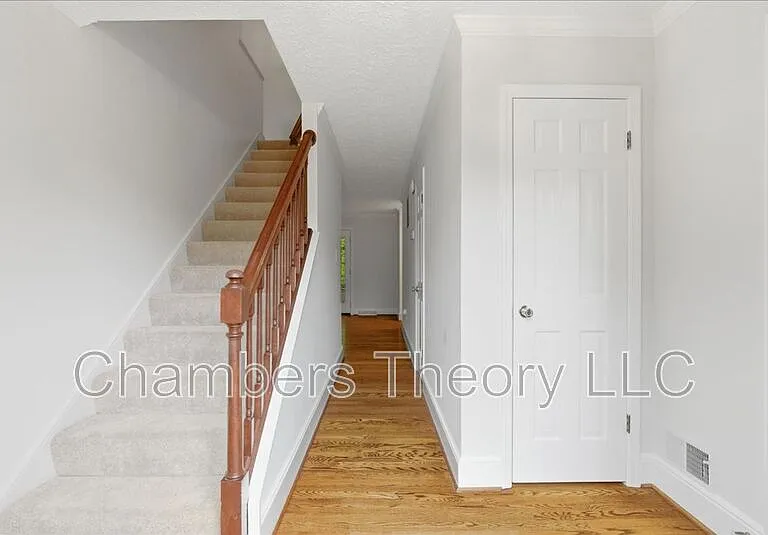 1436 Ironwood Dr — Photo 8
