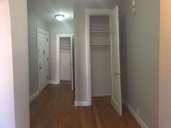 2nd image of 650 E 21st St APT 4B