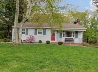 24 Erie St, Manchester, CT 06040