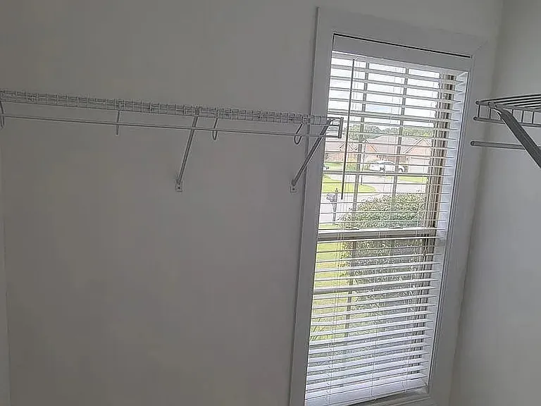 82 Grove Hill Ln — Photo 19