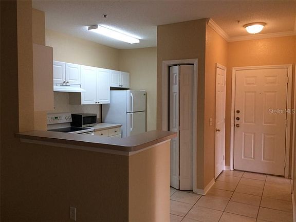 3rd image of 18001 Richmond Place Dr APT 826