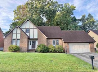 715 Oxford Dr, Huntington, WV 25705