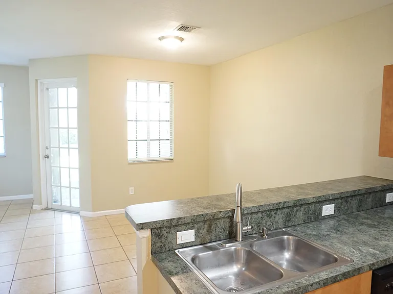 1964 Flamingo Pl — Photo 7