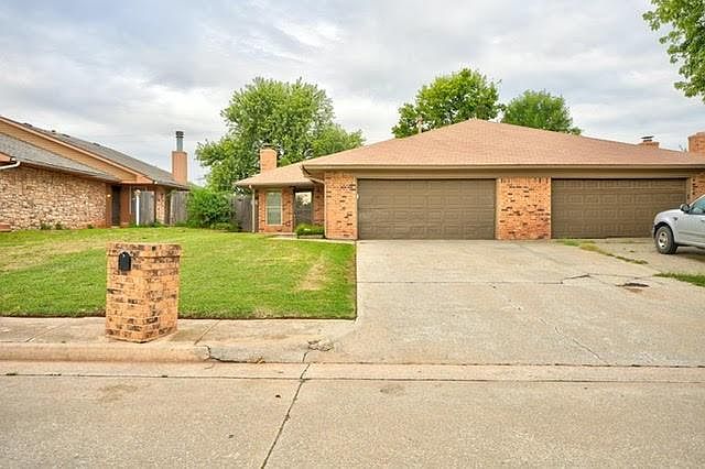 1st image of 1013 Summerton Pl