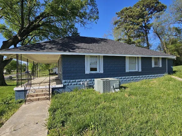 1612 S Jefferson Street, Ava, MO 65608