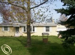 4950 Cecelia Ann Ave, Clarkston, MI 48346