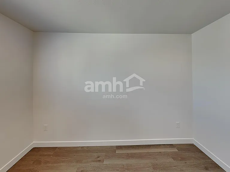 4415 S 97th Dr — Photo 12