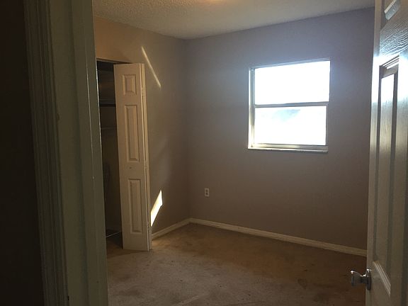 4th image of 10095 SE 106th Ln
