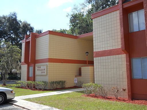 1st image of 109 Magnolia St APT 3