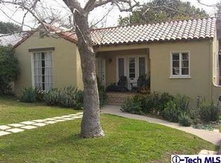 958 Alta Vista Dr, Altadena, CA 91001