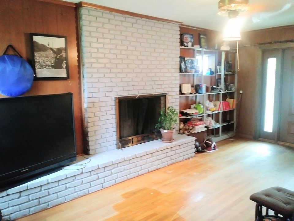 2nd image of 4941 Perrine Dr