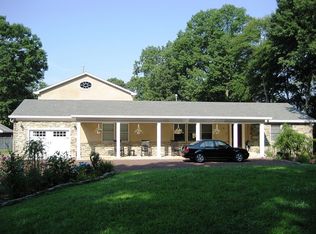 462 Hartford Rd, Mount Laurel, NJ 08054