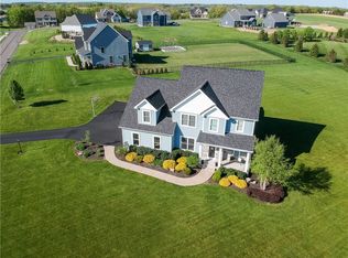 202 Saint Simons Dr, Harmony, PA 16037