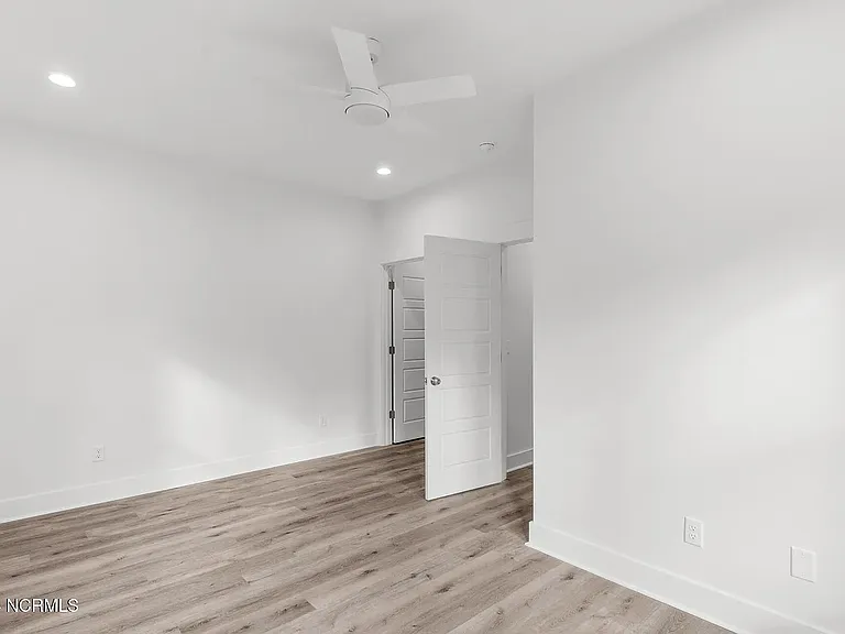 4213 Spirea Dr #C — Photo 18