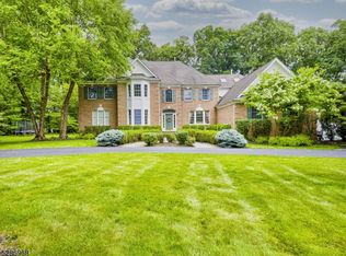 12 Overlook Rd, White House Station, NJ 08889