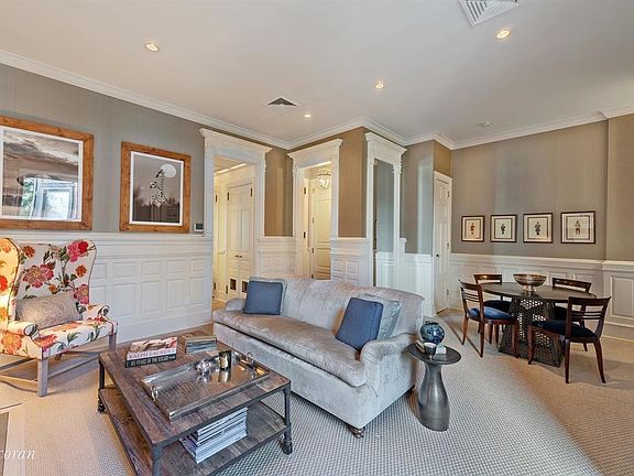 3rd image of 114 W 81st St APT 1
