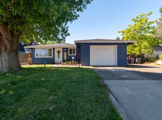 7701 Bellaire Way, White City, OR 97503