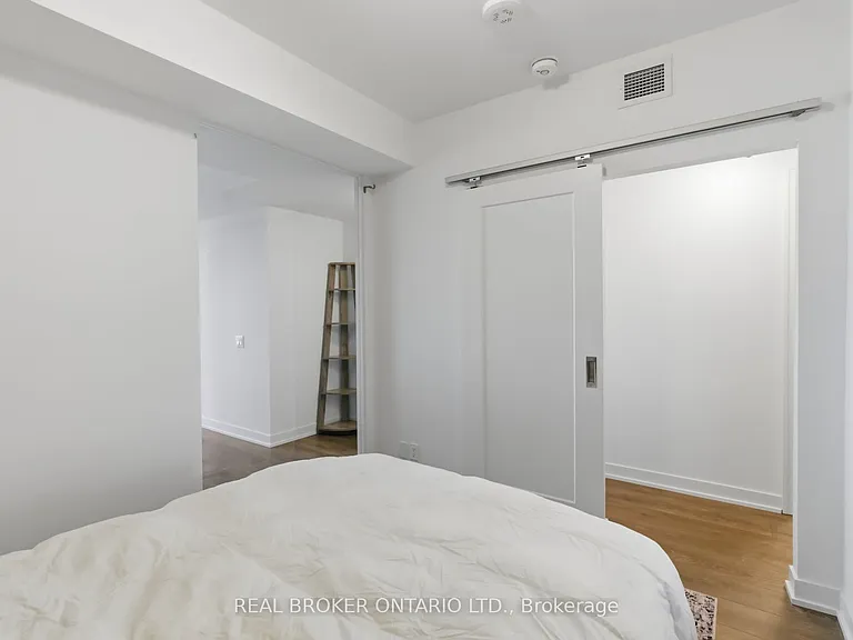 2 Manderley Dr #912 — Photo 13