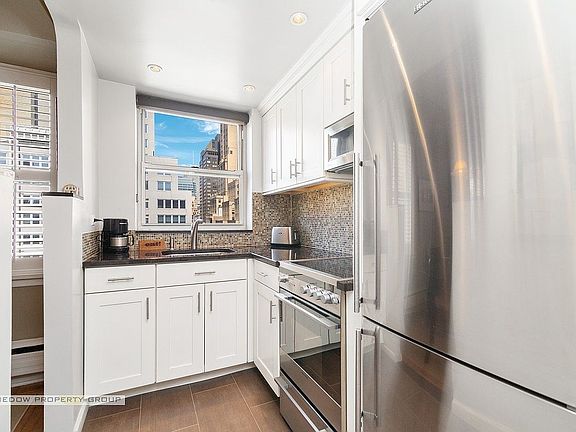 2nd image of 80 Park Ave APT 18B