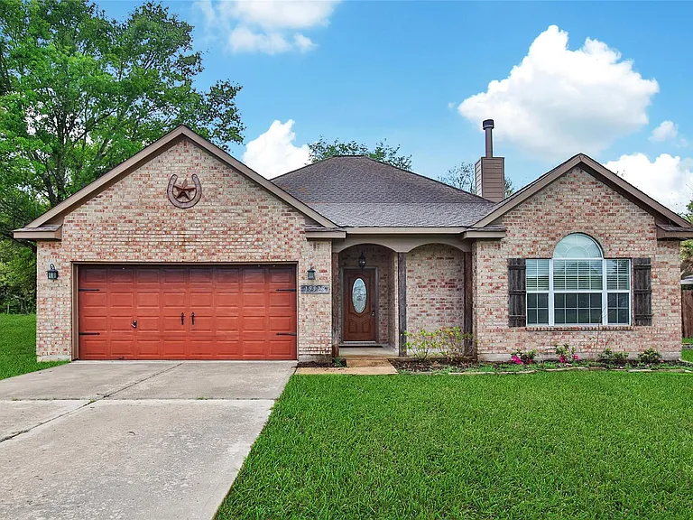 15575 Kitty Hawk Dr — Photo 36
