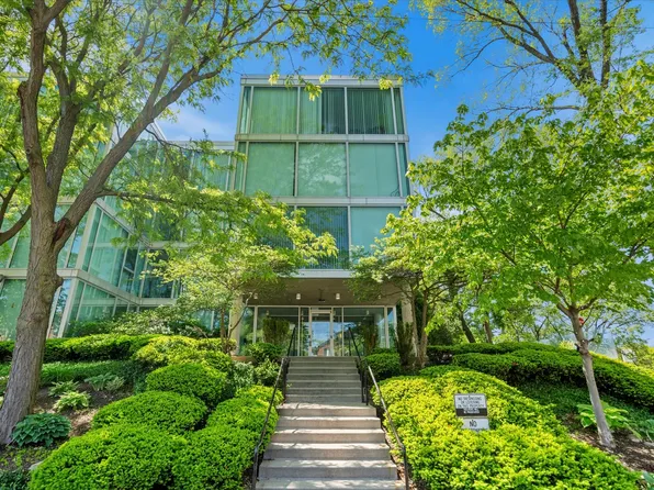 3120 S Indiana Ave Unit 207, Chicago, IL 60616