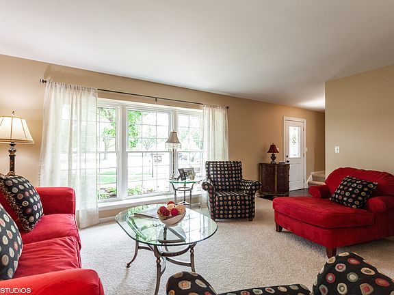 5th image of 2285 Woodland Cir